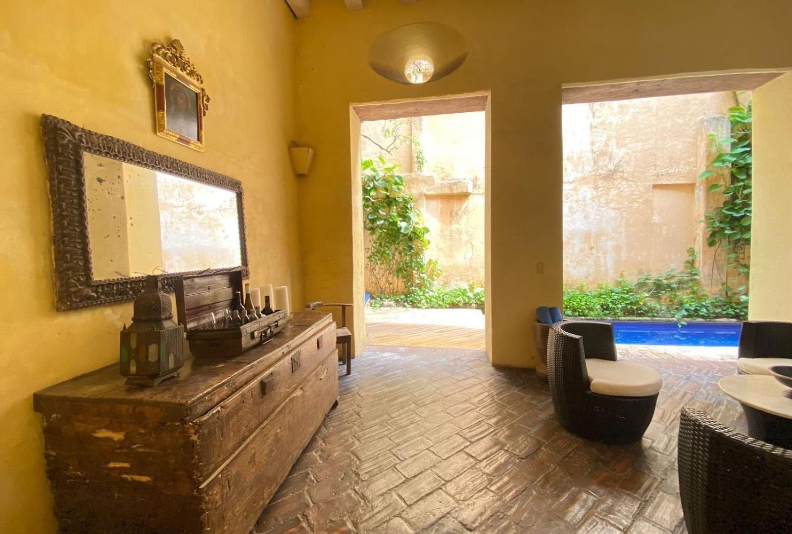 Сasa de vacaciones De 6 En El Casco Antiguo Con Piscina Y Vistas Al Mar *