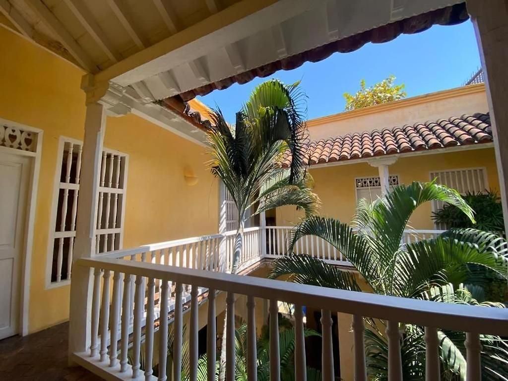 Сasa de vacaciones De 6 En El Casco Antiguo Con Piscina Y Vistas Al Mar *