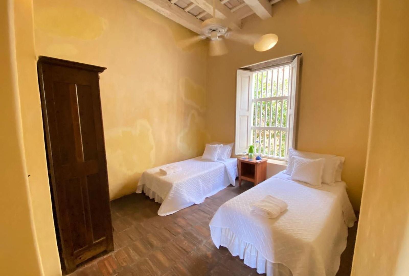 Сasa de vacaciones De 6 En El Casco Antiguo Con Piscina Y Vistas Al Mar