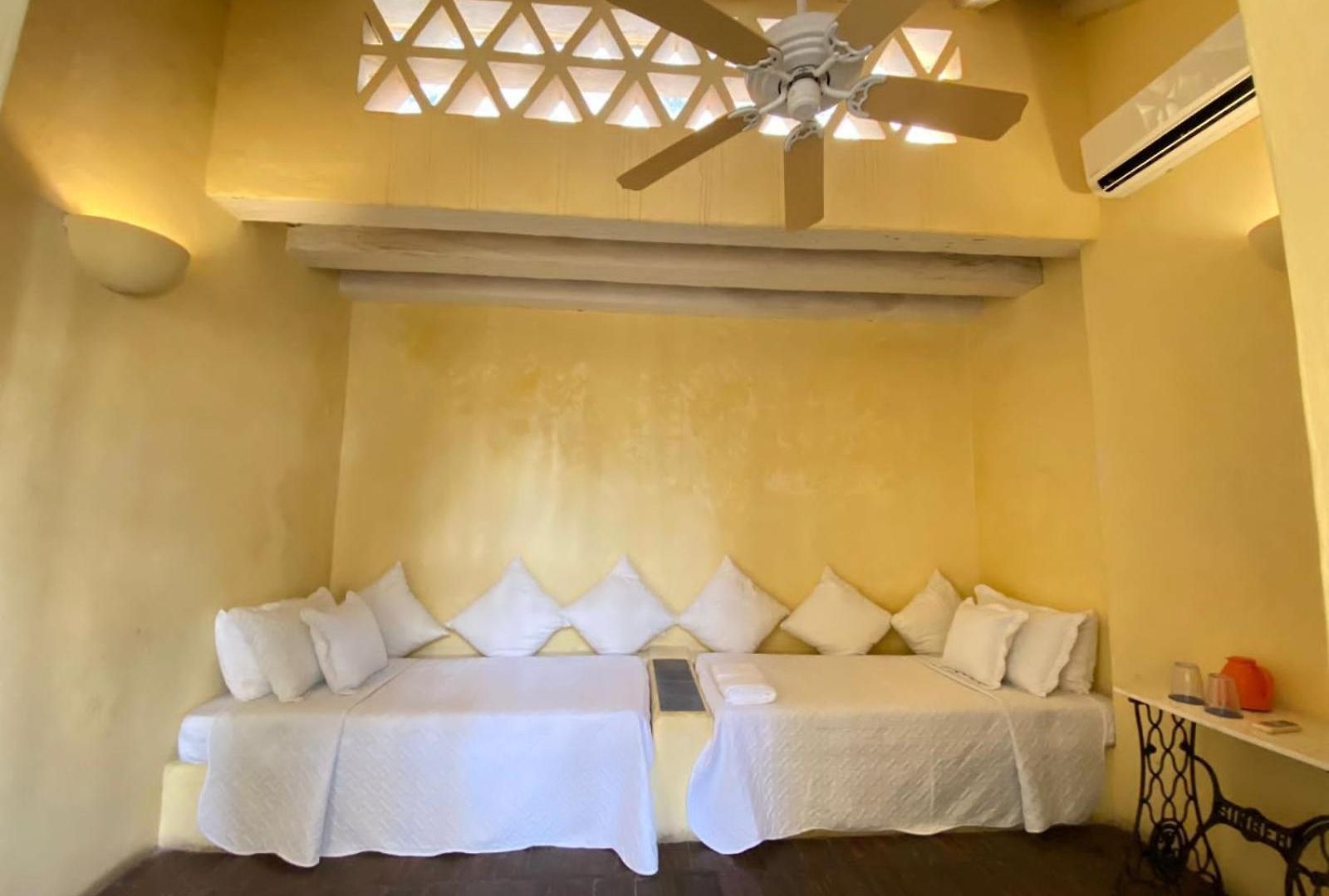 Сasa de vacaciones De 6 En El Casco Antiguo Con Piscina Y Vistas Al Mar *