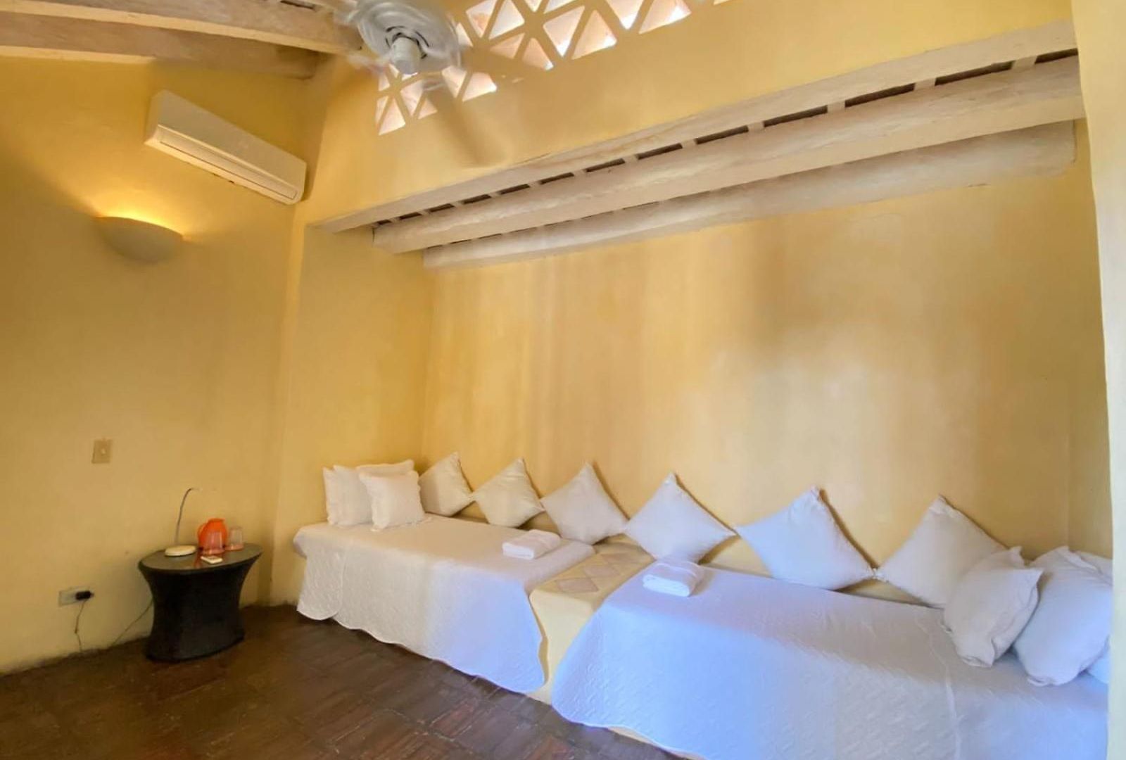 Сasa de vacaciones De 6 En El Casco Antiguo Con Piscina Y Vistas Al Mar Cartagena
