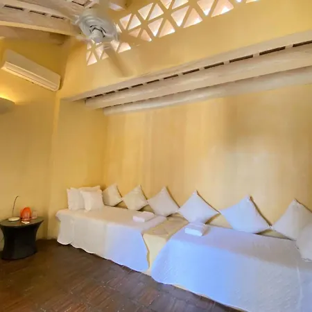 Сasa de vacaciones De 6 En El Casco Antiguo Con Piscina Y Vistas Al Mar Cartagena